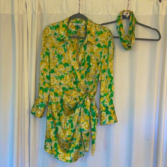 ZARA Groovy Retro Wrap Mini Dress with Matching Headband - Picture 1 of 6